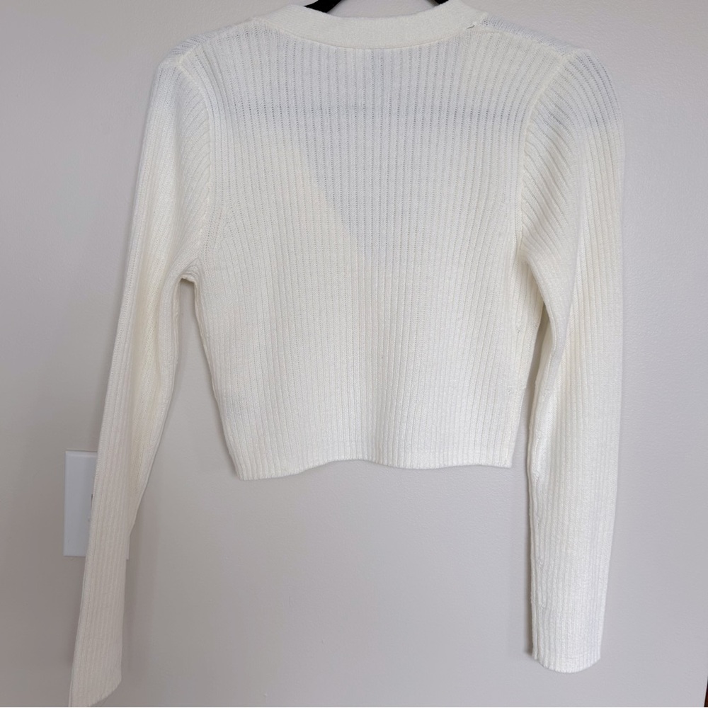H&M White Knit Ribbed Sweater - Picture 2 of 6